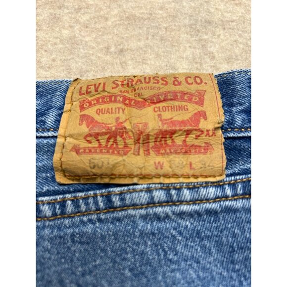 Levi's 501 Button Fly Medium Wash Straight Leg Men's Denim Jeans 38 X 34 - Picture 5 of 9